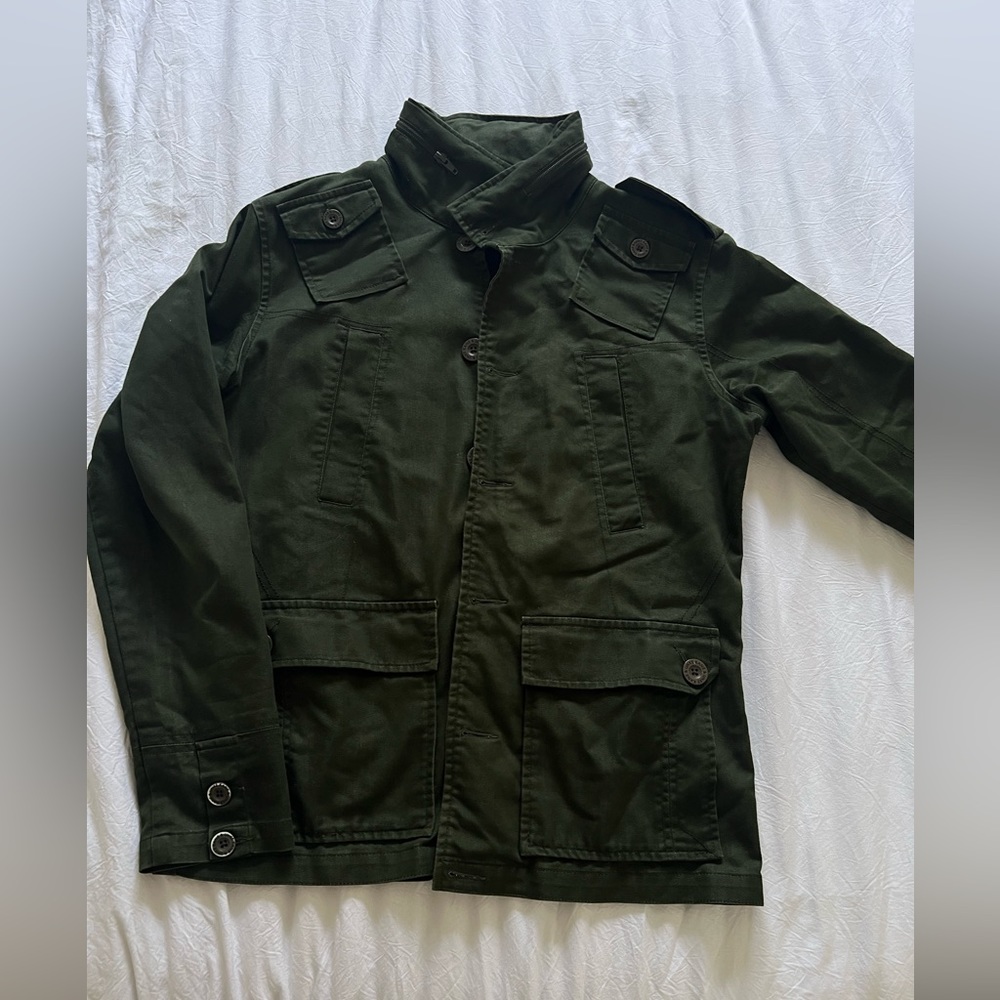 Lightly used men’s jacket